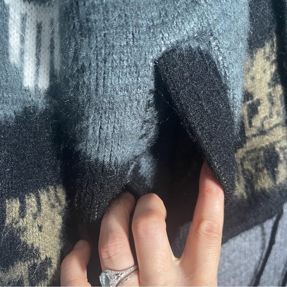 Vintage RUMINAHUI Men’s Large Blue Aztec Wool Button Hooded Cardigan Sweater - Picture 10 of 14